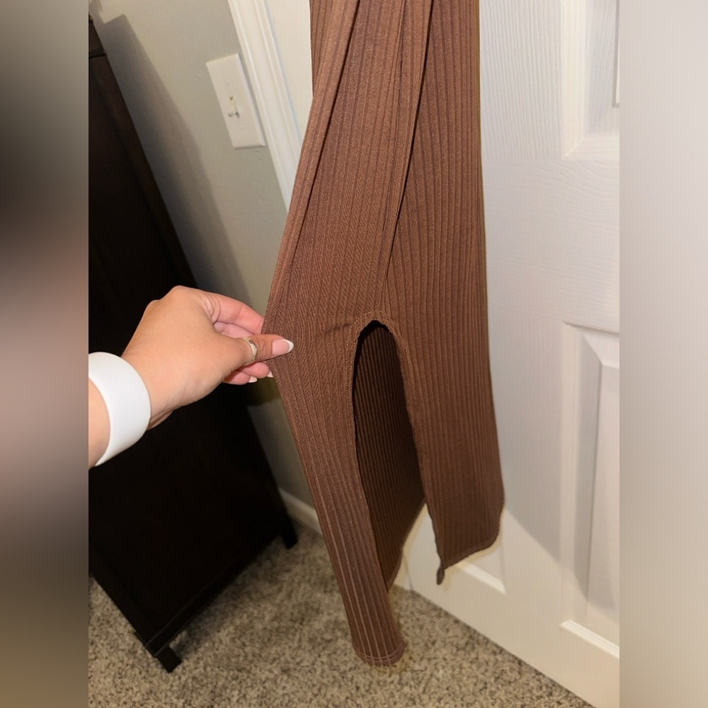 Nasty Gal Ribbed Racer Midi Dress - Picture 6 of 9